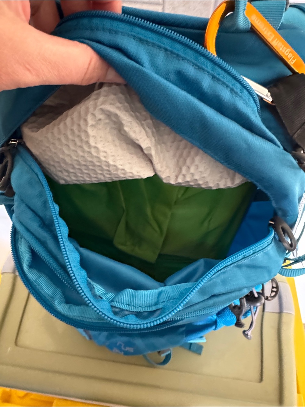 OSPREY Sirrus 24 Backpack in Teal Blue - Picture 4 of 4